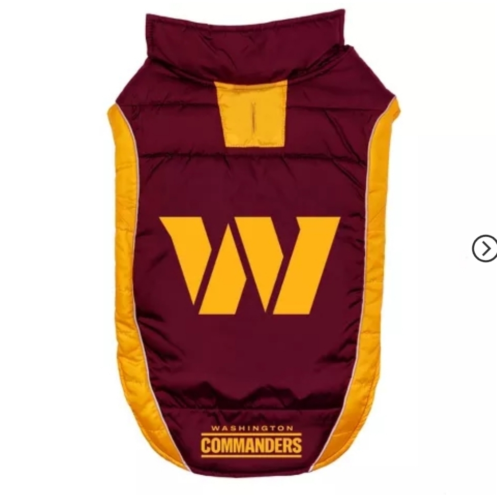 NFL Washington Commanders Dog Puffer Jacket Size Large NEW with Tags